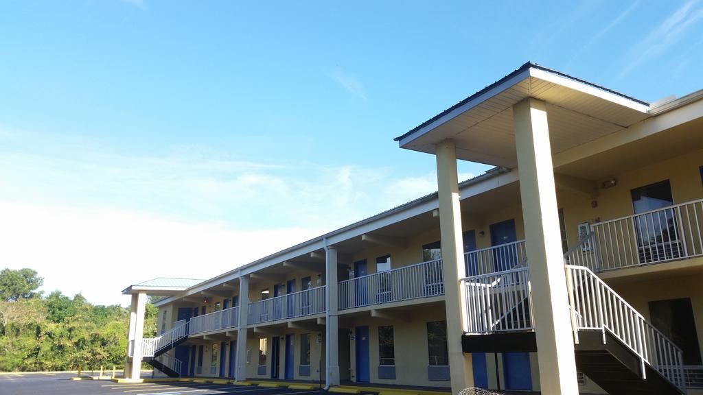 Royal Inn Alachua Exteriör bild